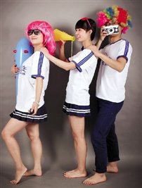 大學生創(chuàng)業(yè)開自拍照相館 無攝影師引大批粉絲(圖)